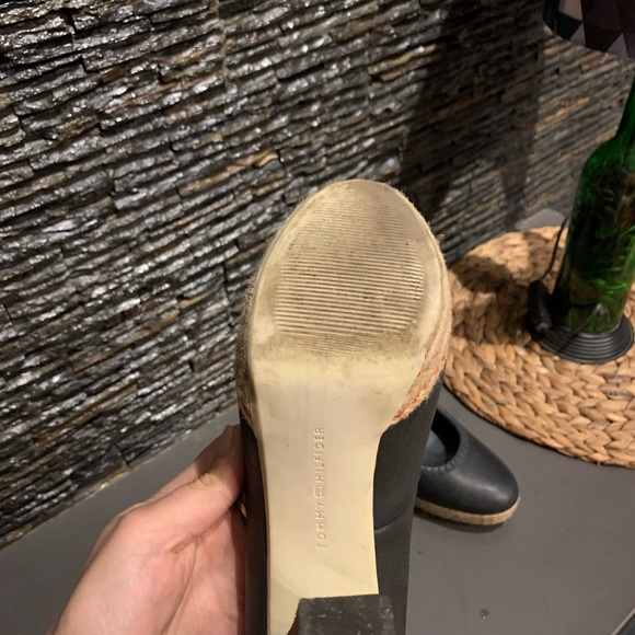 Tommy Hilfiger original heels - Picture 4 of 7